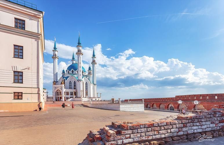 Автобус| От чувашиных вышивок до марийских лесных обрядов