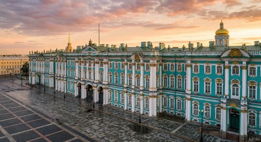 Петербург в новогоднем сиянии 2 дня