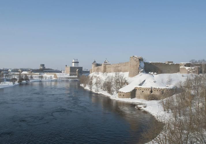 Автобус| Петербург под снежком: Новый год в сказке из Ижевска