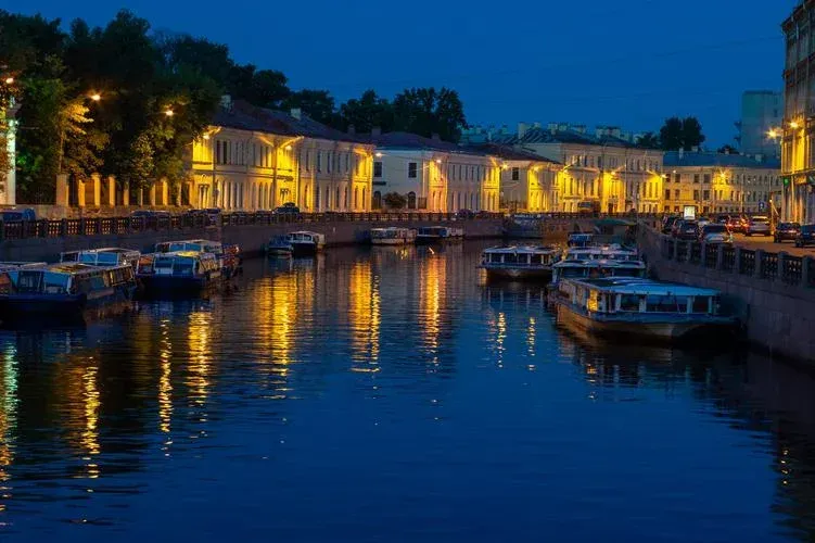 Поезд | Петербургская Коллекция из Кирова 2025